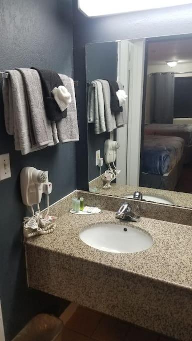 סטילווטר Hotel 2 Queen Beds Hotel Room 226 Booking מראה חיצוני תמונה